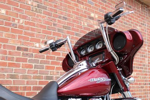 2016 Harley-Davidson Street Glide® Special in Ames, Iowa - Photo 6