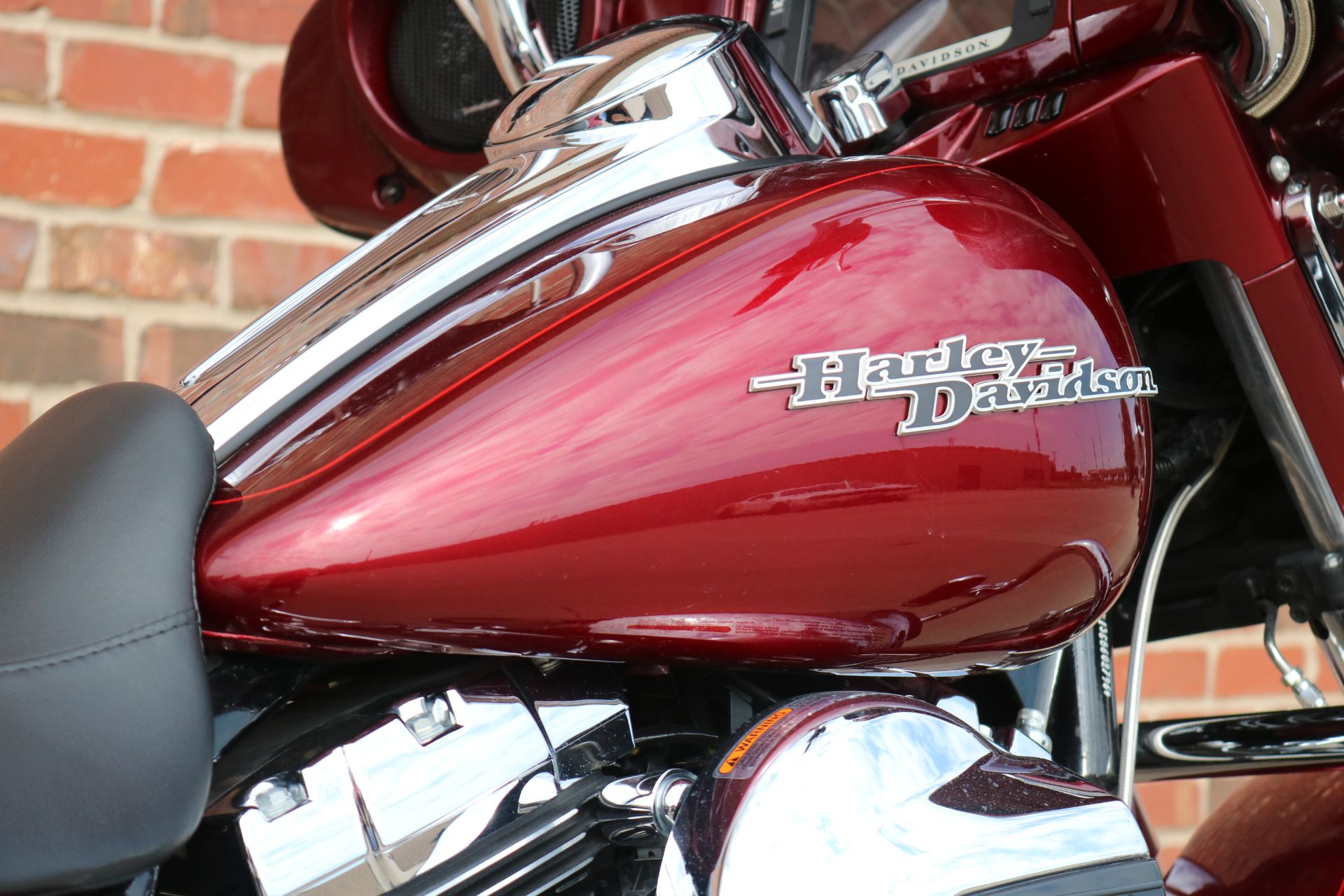 2016 Harley-Davidson Street Glide® Special in Ames, Iowa - Photo 7