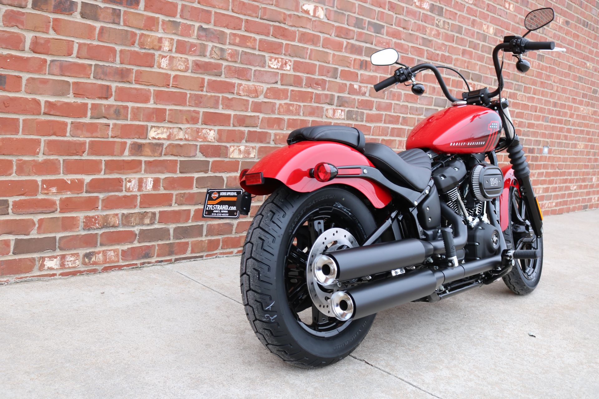 2022 Harley-Davidson Street Bob® 114 in Ames, Iowa - Photo 11