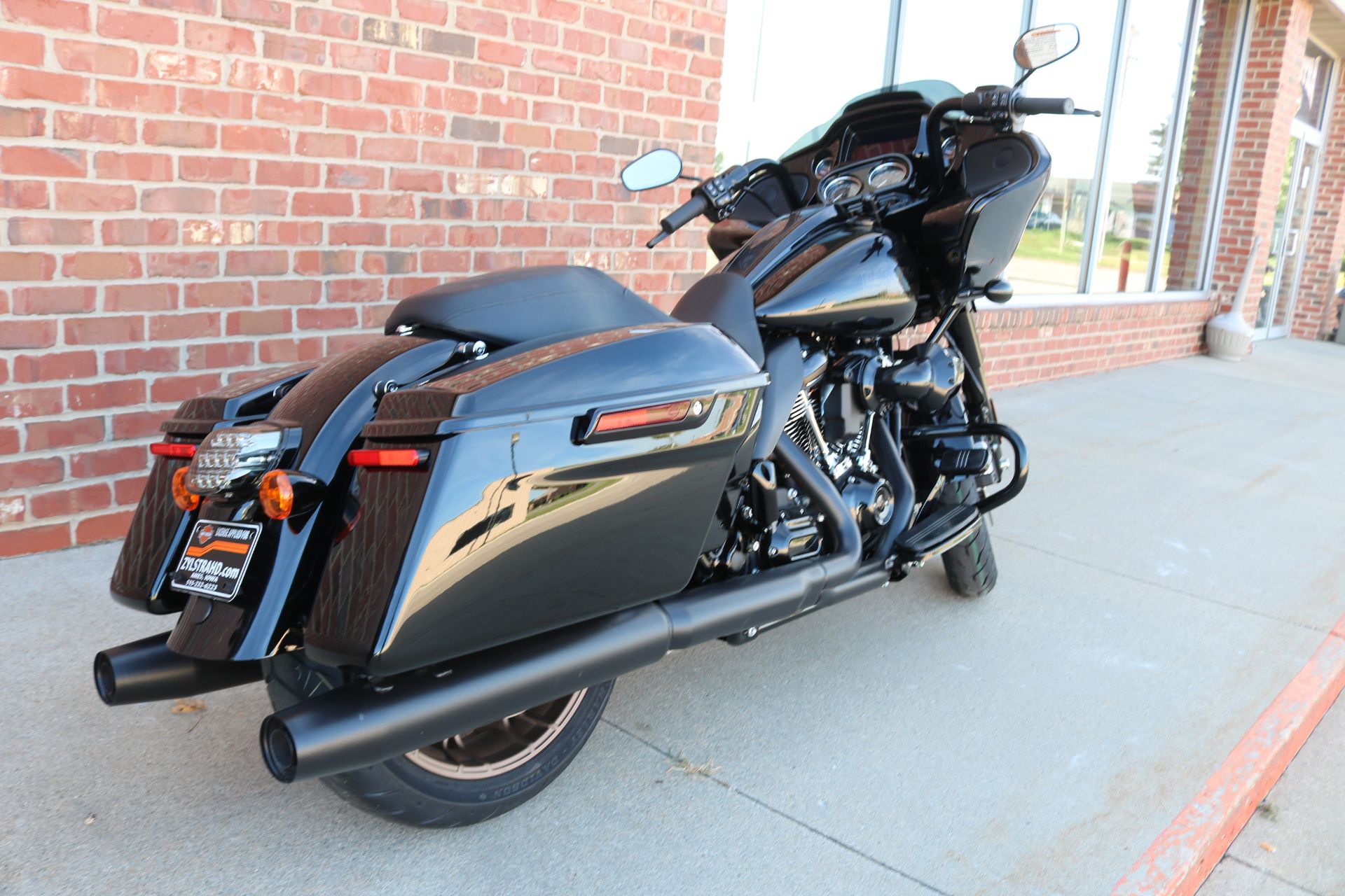 2023 Harley-Davidson Road Glide® ST in Ames, Iowa - Photo 3