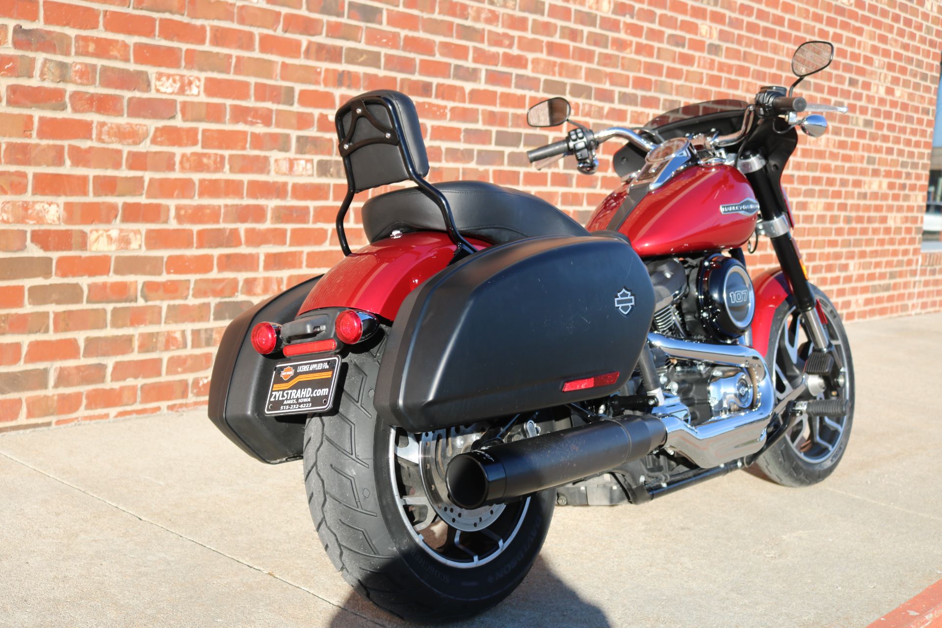 2019 Harley-Davidson Sport Glide® in Ames, Iowa - Photo 10