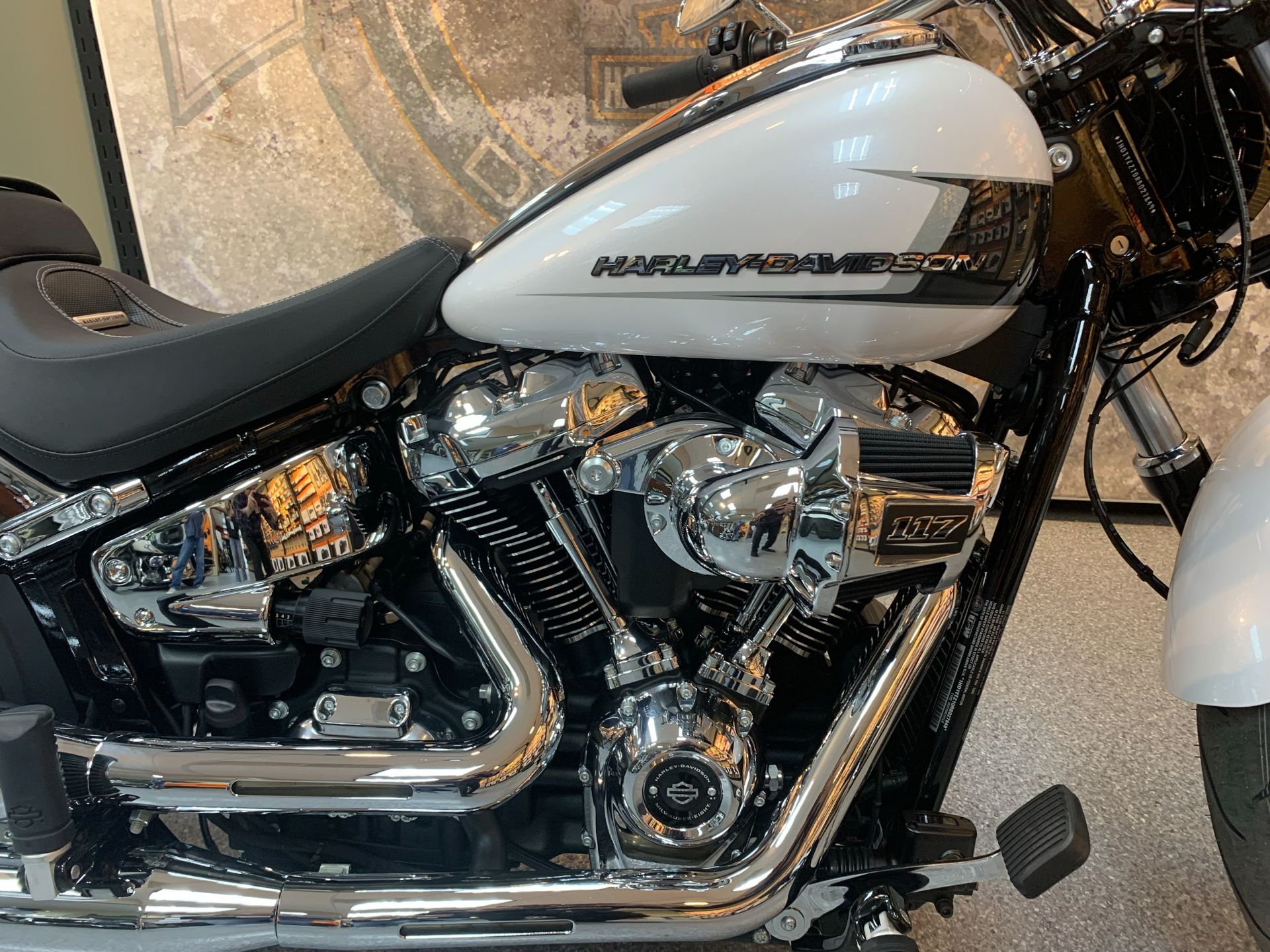 2024 Harley-Davidson Breakout® in Ames, Iowa - Photo 4