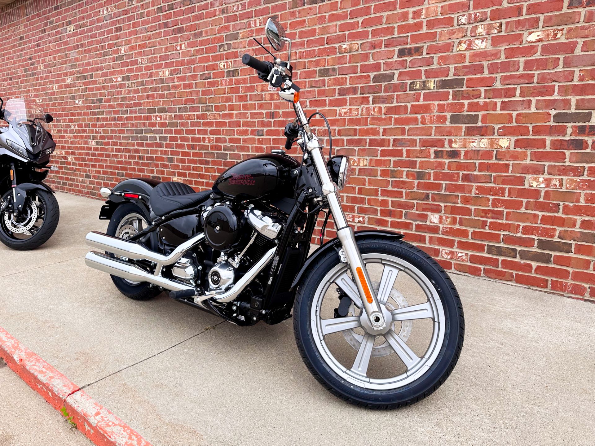 2023 Harley-Davidson Softail® Standard in Ames, Iowa - Photo 5