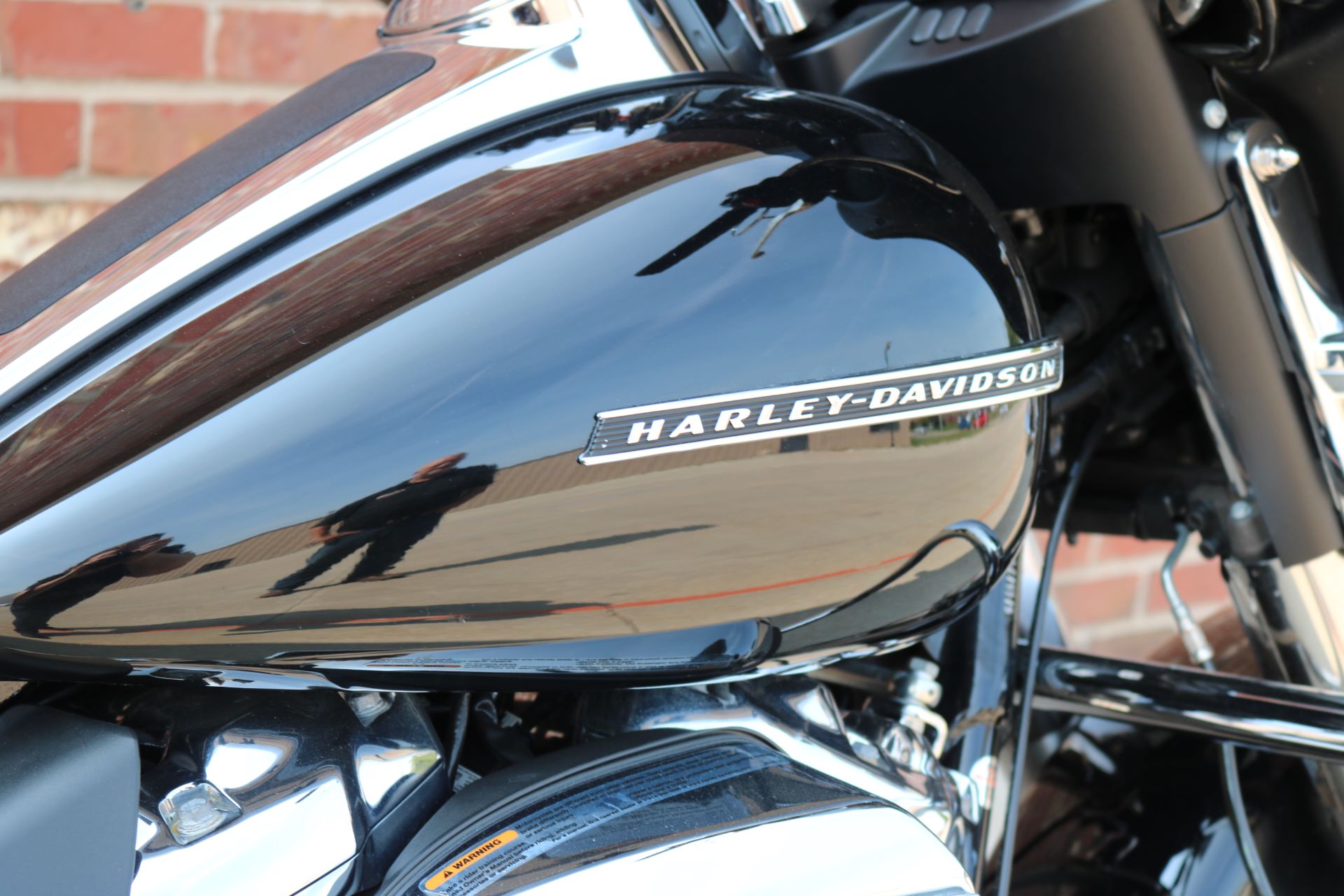 2018 Harley-Davidson ELECTRA GLIDE STANDARD POLICE in Ames, Iowa - Photo 6