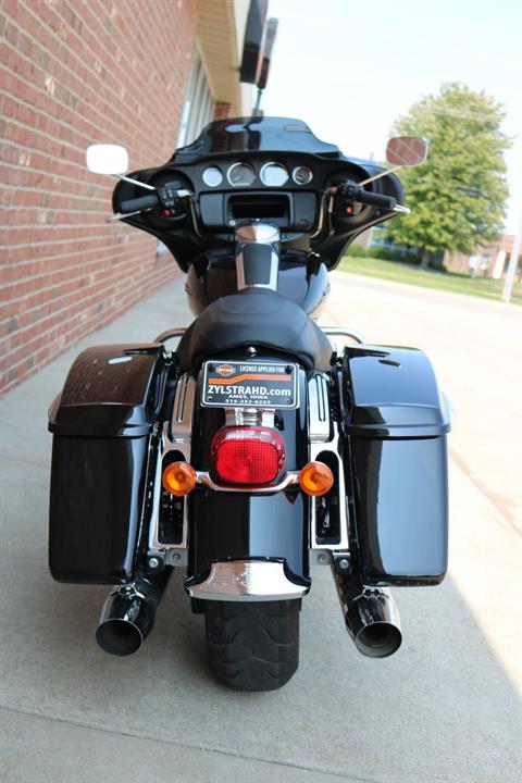 2018 Harley-Davidson ELECTRA GLIDE STANDARD POLICE in Ames, Iowa - Photo 10