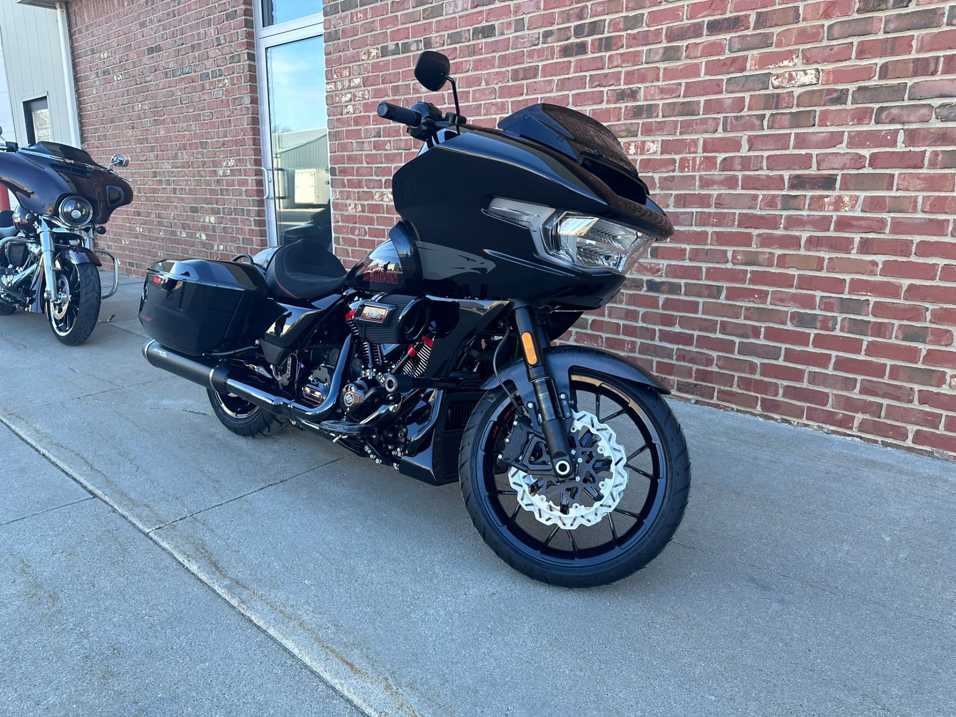 2024 Harley-Davidson CVO™ Road Glide® ST in Ames, Iowa - Photo 5