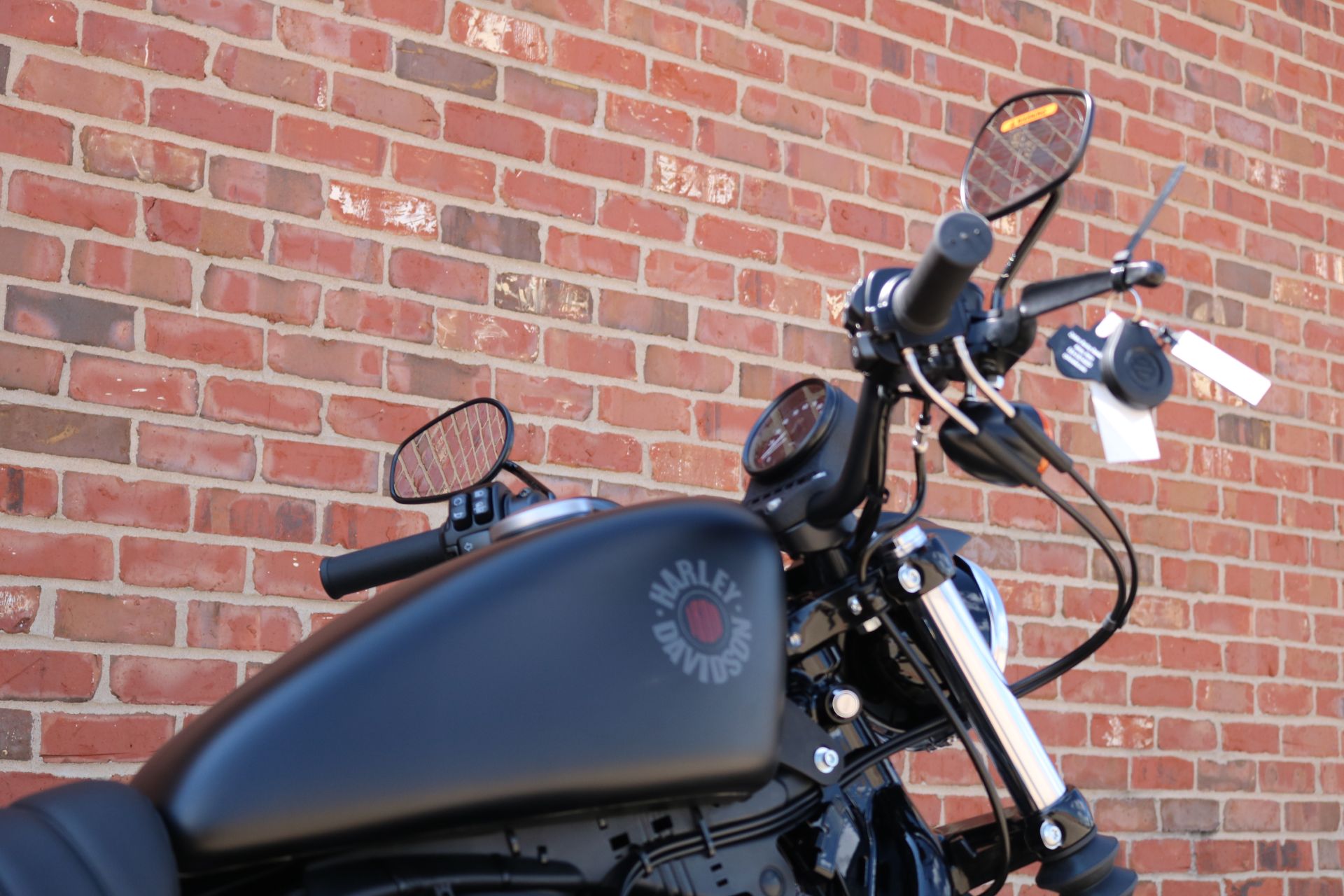 2022 Harley-Davidson Iron 883™ in Ames, Iowa - Photo 6