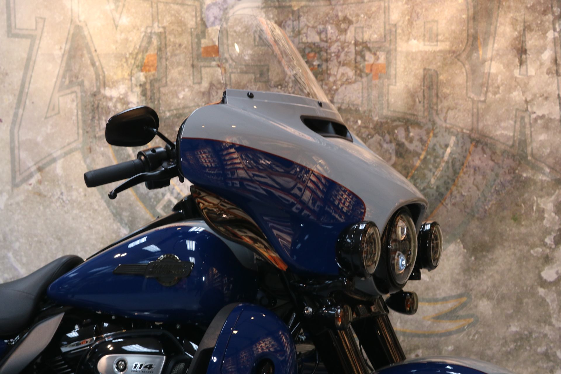 2023 Harley-Davidson Ultra Limited in Ames, Iowa - Photo 6