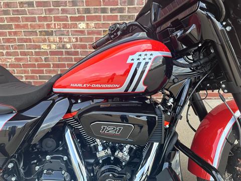 2024 Harley-Davidson CVO™ Street Glide® in Ames, Iowa - Photo 4