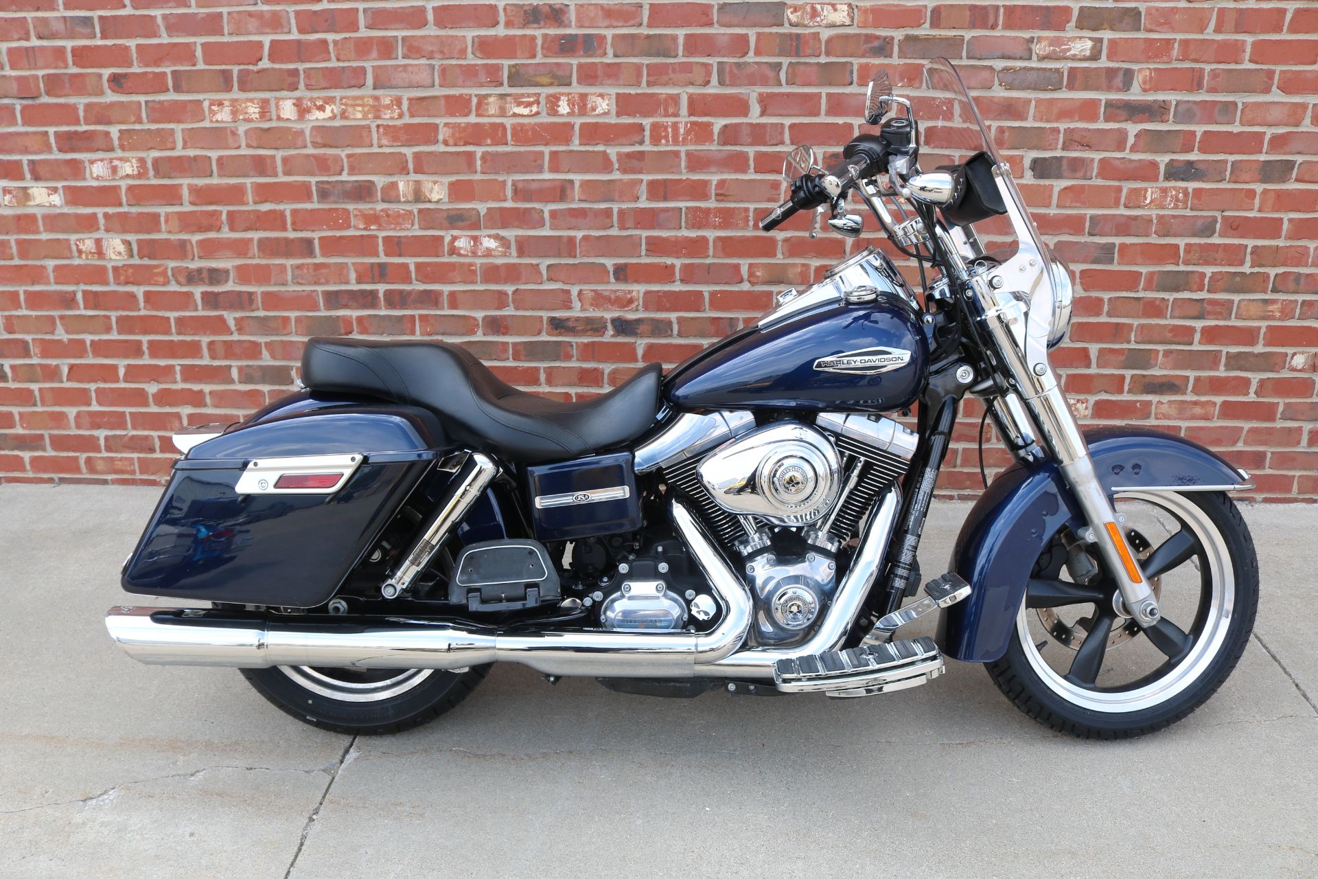 2013 Harley-Davidson Dyna® Switchback™ in Ames, Iowa - Photo 1