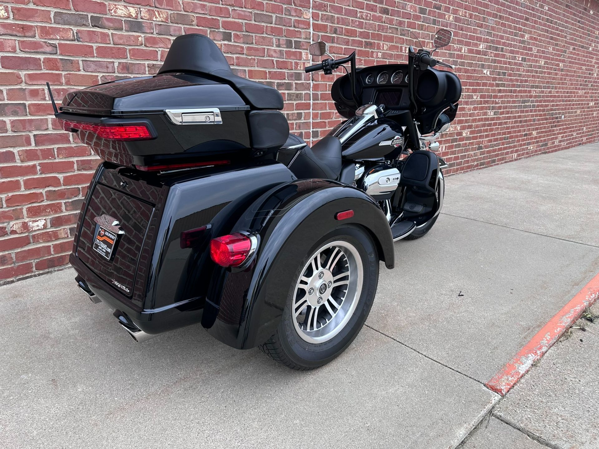 2024 Harley-Davidson Tri Glide® Ultra in Ames, Iowa - Photo 3