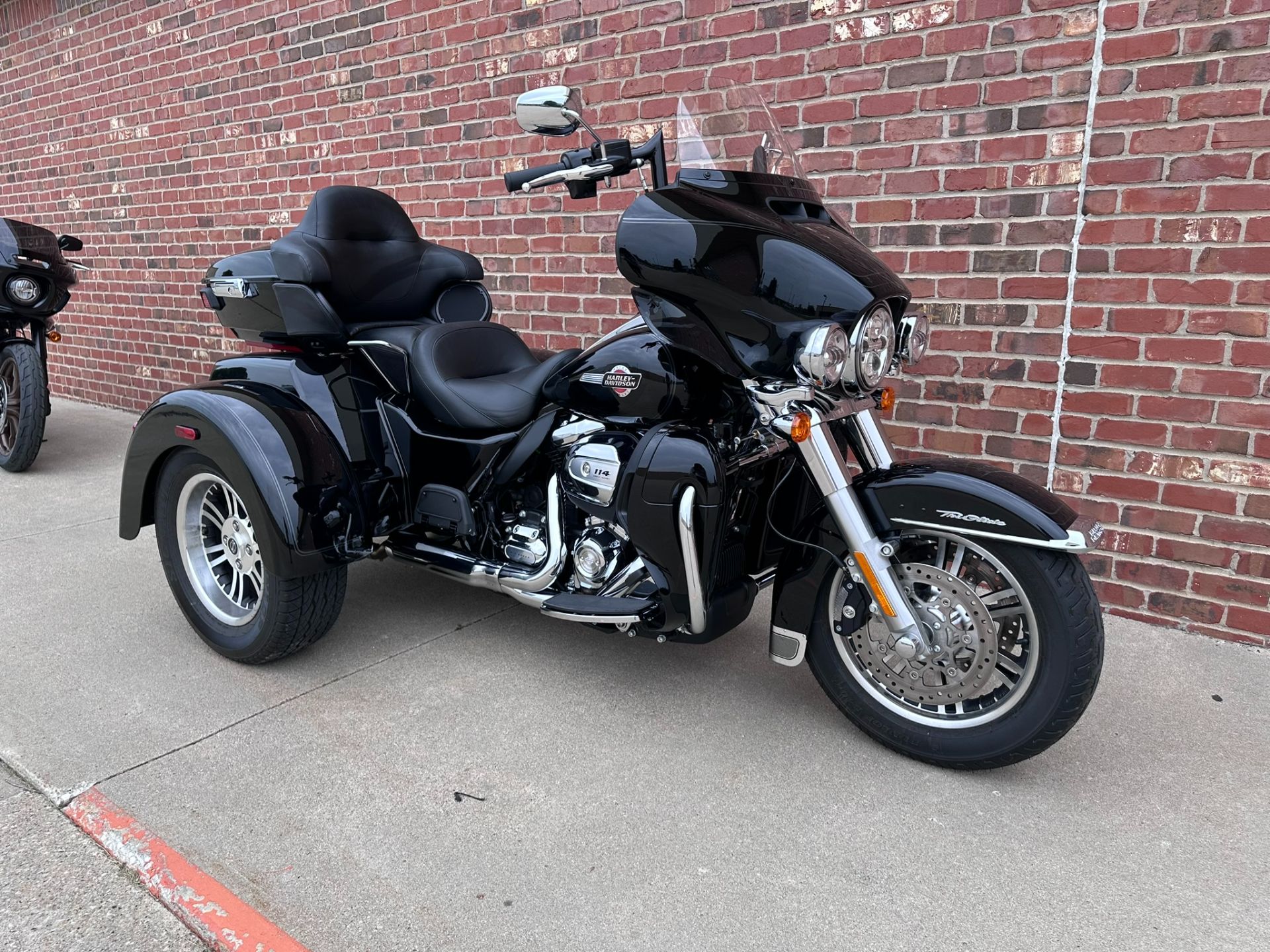 2024 Harley-Davidson Tri Glide® Ultra in Ames, Iowa - Photo 5