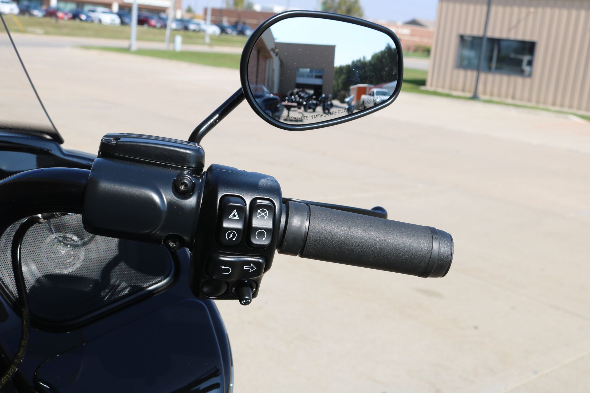 2022 Harley-Davidson Road Glide® Limited in Ames, Iowa - Photo 14