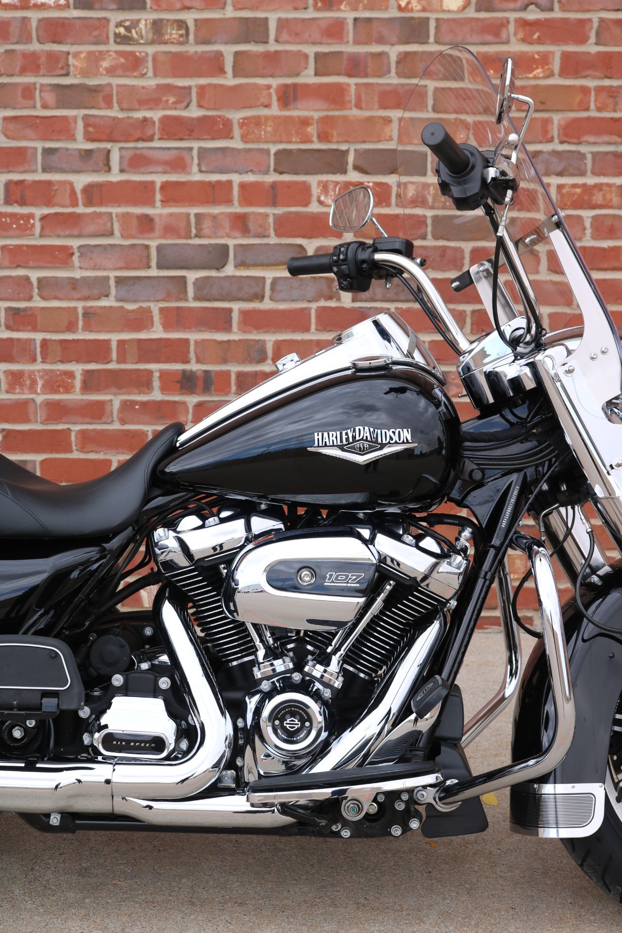 2019 Harley-Davidson Road King® in Ames, Iowa - Photo 4