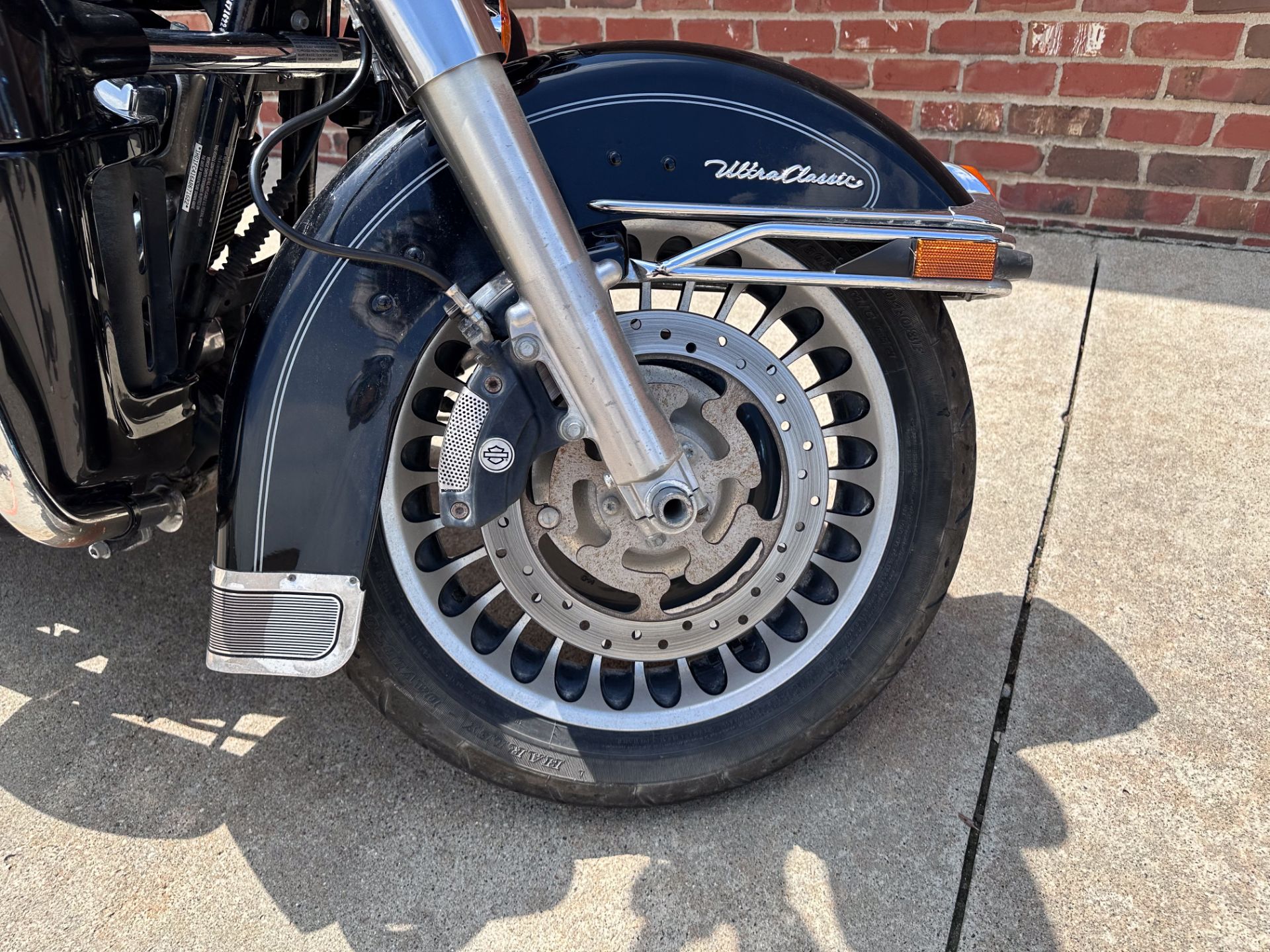 2010 Harley-Davidson Ultra Classic® Electra Glide® in Ames, Iowa - Photo 8