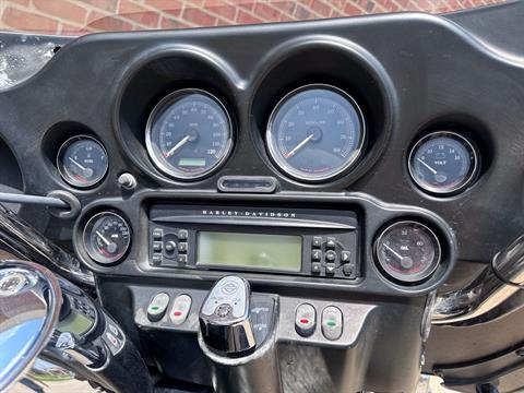 2010 Harley-Davidson Ultra Classic® Electra Glide® in Ames, Iowa - Photo 12