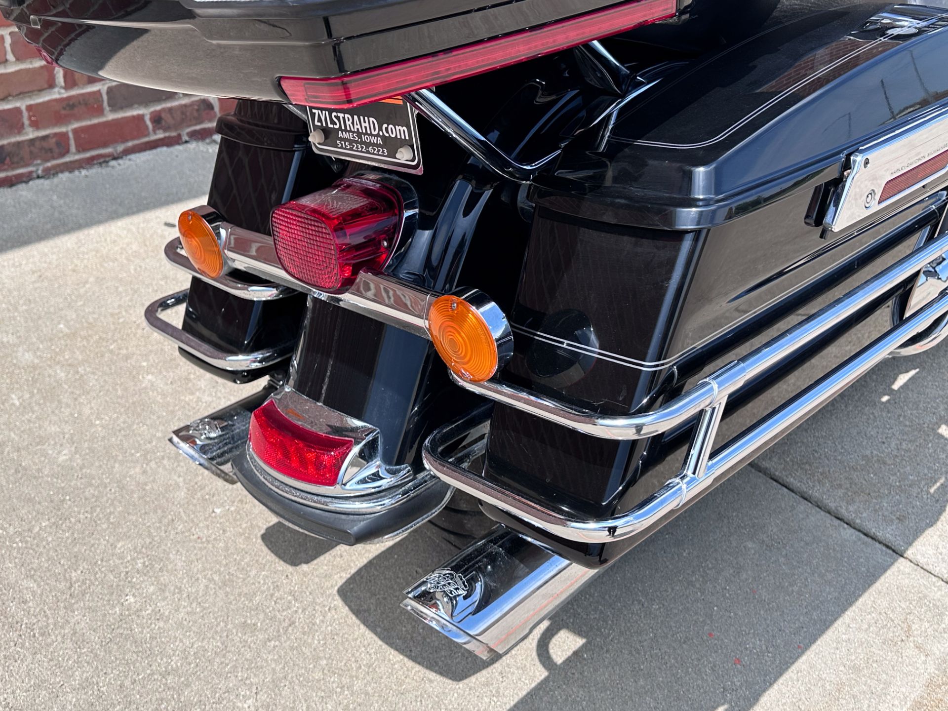 2010 Harley-Davidson Ultra Classic® Electra Glide® in Ames, Iowa - Photo 17