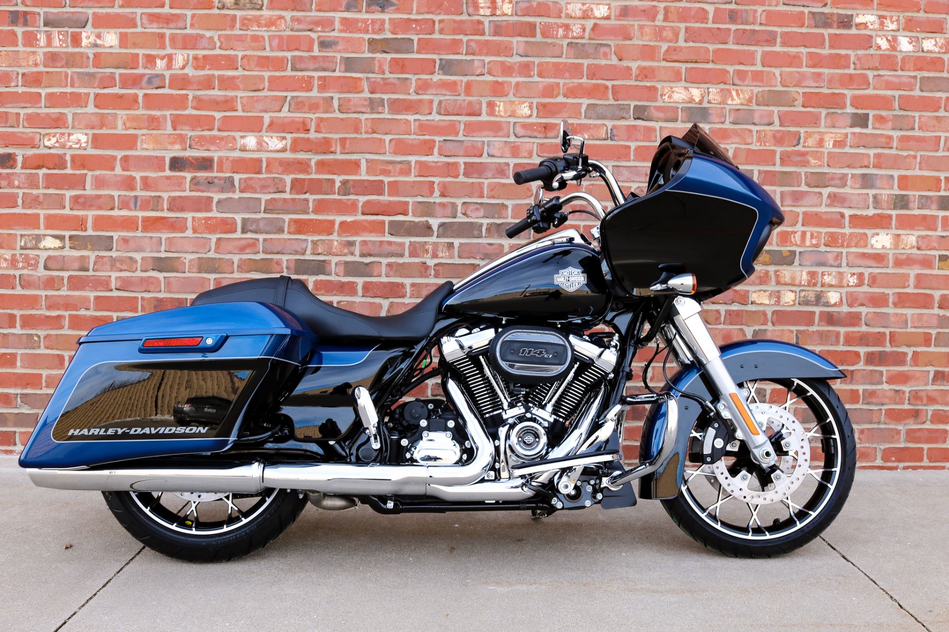 2022 Harley-Davidson Road Glide® Special in Ames, Iowa - Photo 2