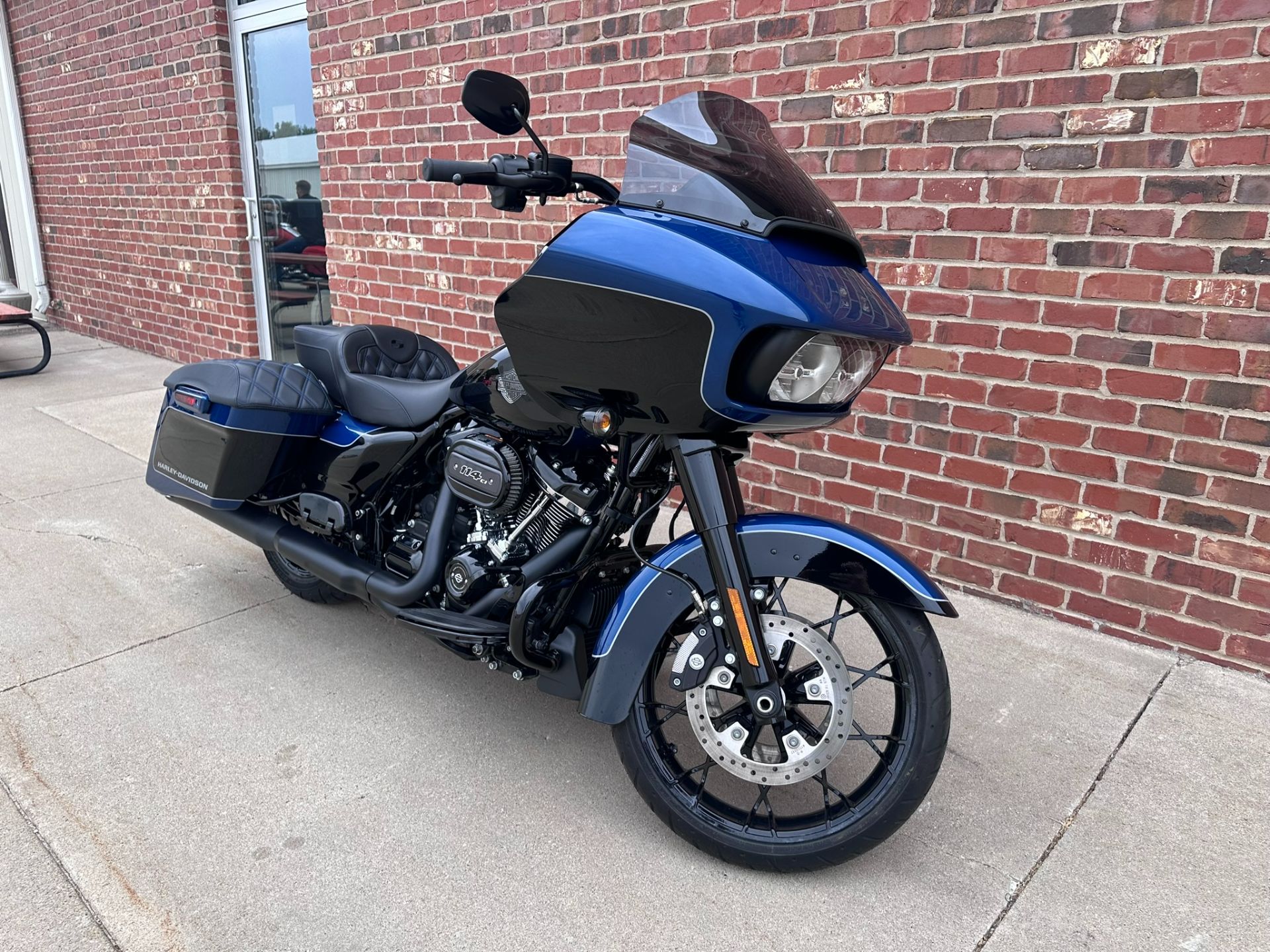 2022 Harley-Davidson Road Glide® Special in Ames, Iowa - Photo 5