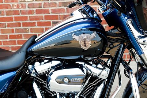2018 Harley-Davidson 115th Anniversary Street Glide® in Ames, Iowa - Photo 4