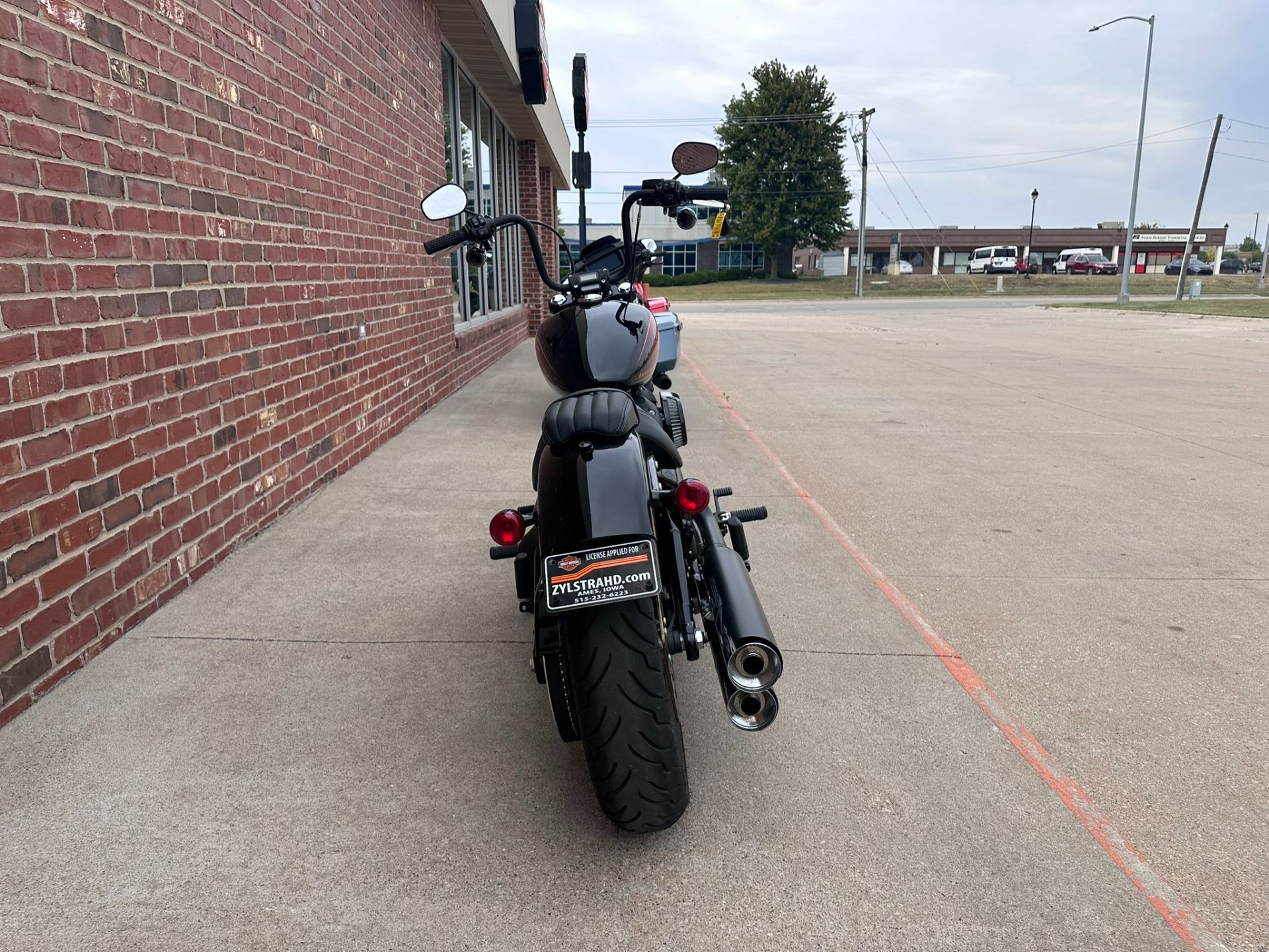 2021 Harley-Davidson Street Bob® 114 in Ames, Iowa - Photo 2