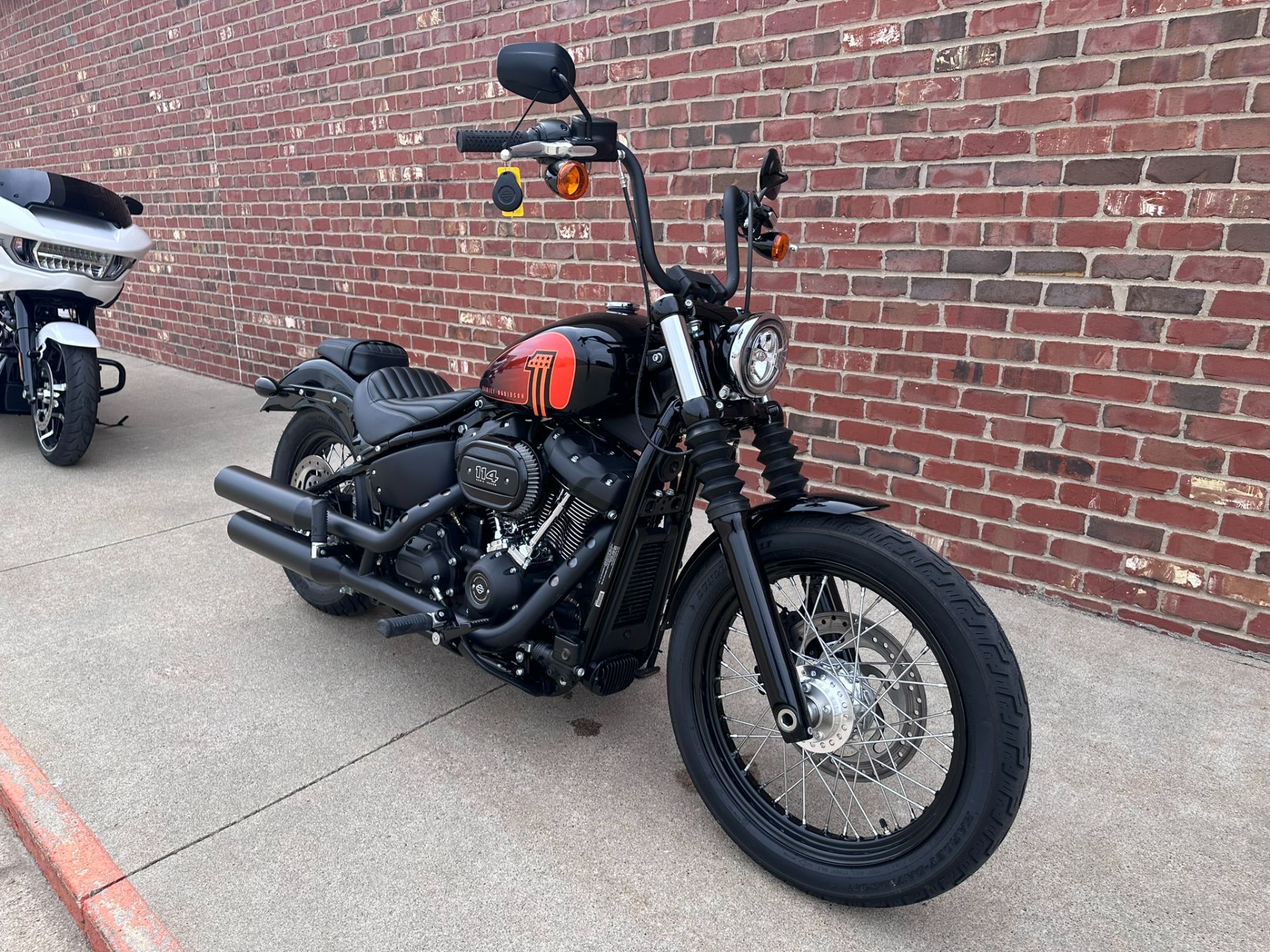 2021 Harley-Davidson Street Bob® 114 in Ames, Iowa - Photo 5