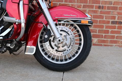 2013 Harley-Davidson Ultra Classic® Electra Glide® in Ames, Iowa - Photo 4