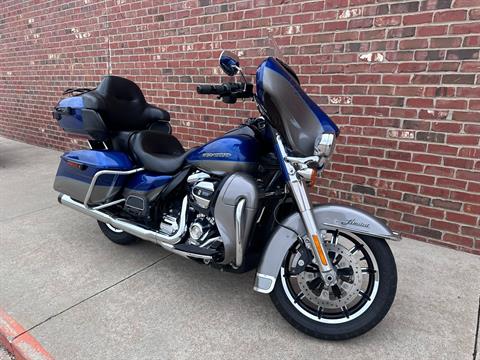 2017 Harley-Davidson Ultra Limited in Ames, Iowa - Photo 5