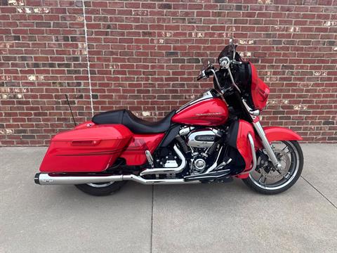 2017 Harley-Davidson Street Glide® Special in Ames, Iowa - Photo 1