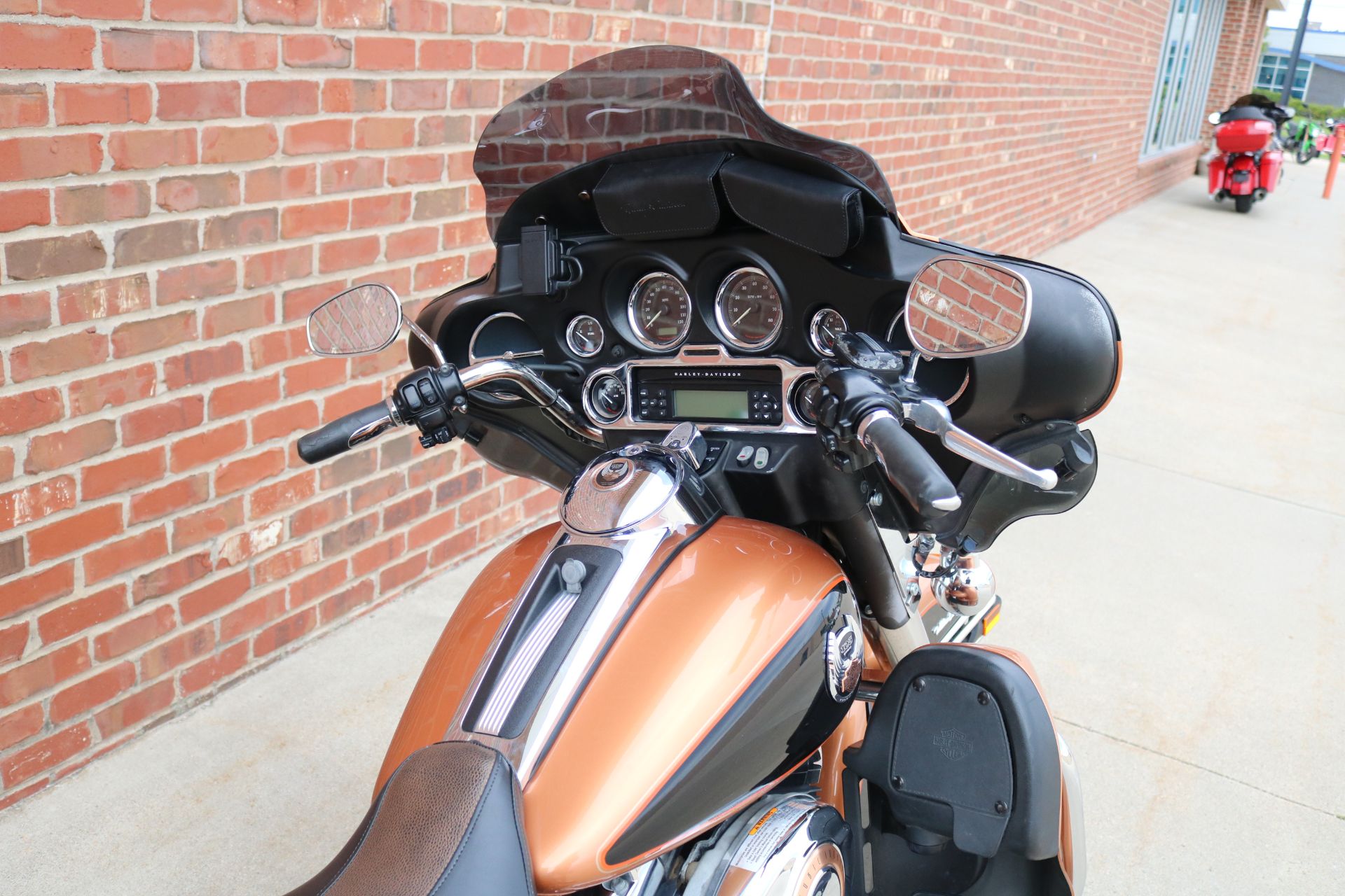 2008 Harley-Davidson Ultra Classic® Electra Glide® in Ames, Iowa - Photo 10