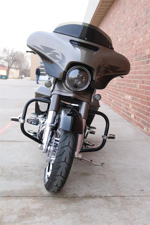 2014 Harley-Davidson CVO™ Road King® in Ames, Iowa - Photo 2