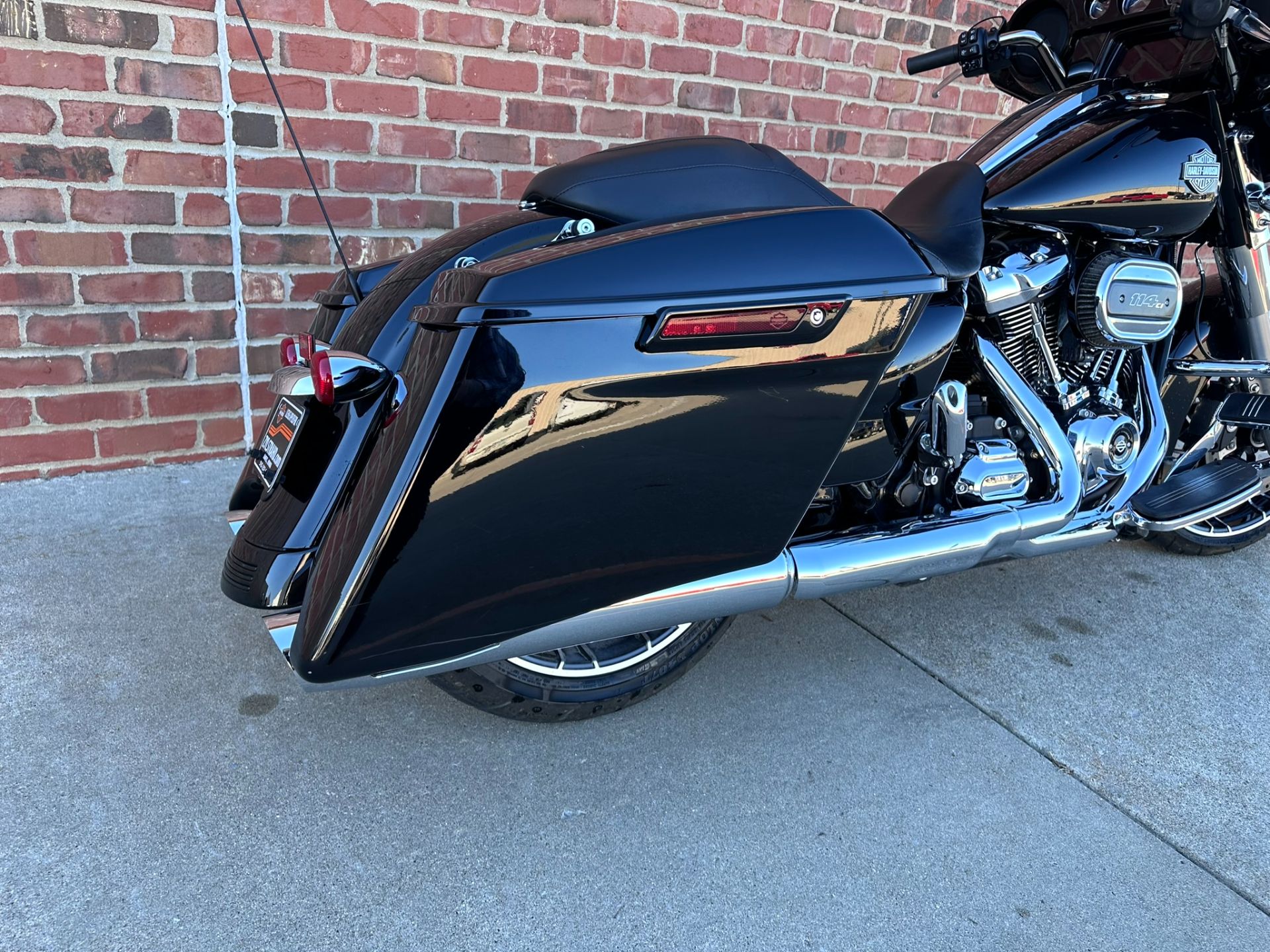 2021 Harley-Davidson Street Glide® Special in Ames, Iowa - Photo 14