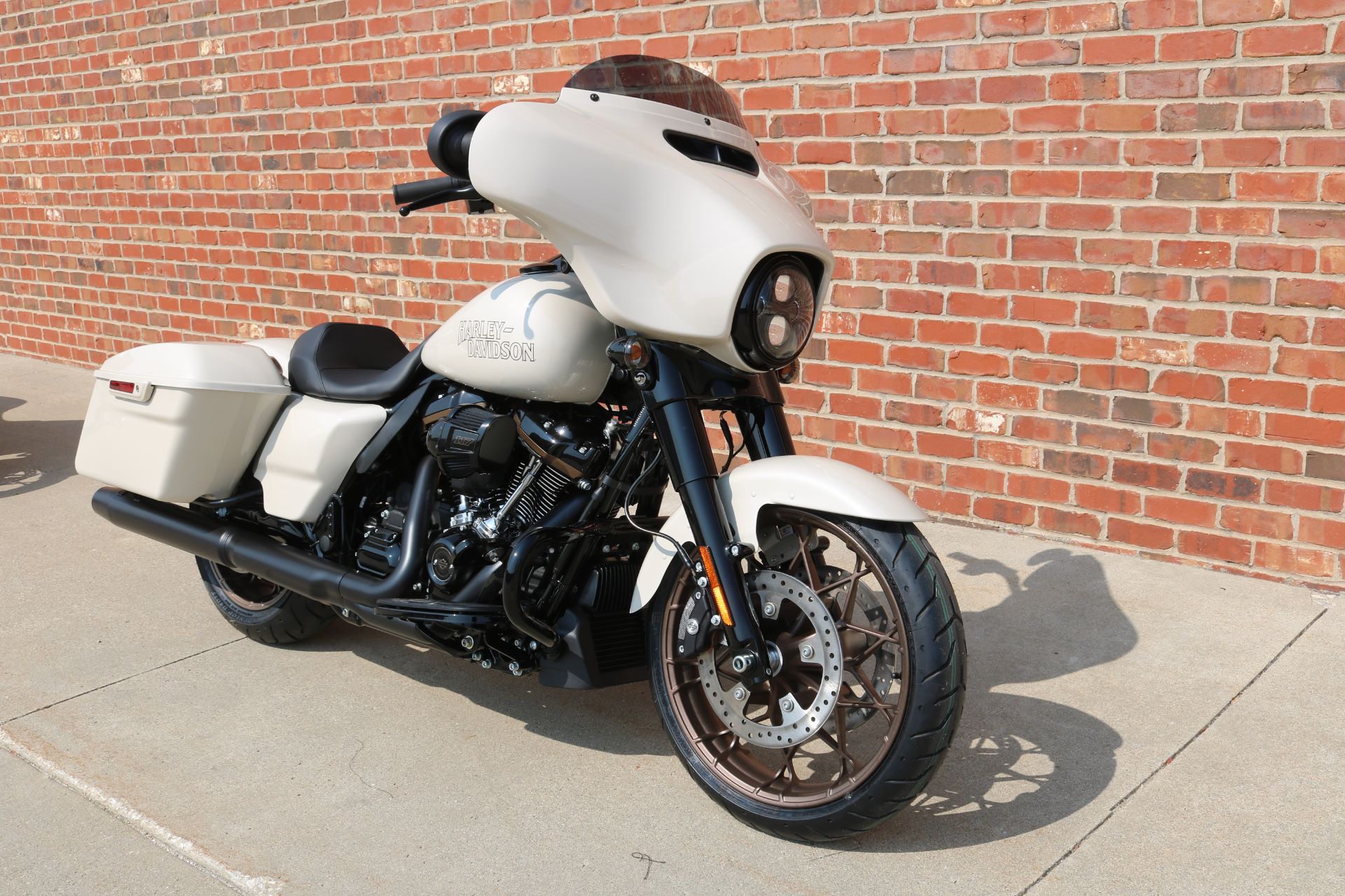 2023 Harley-Davidson Street Glide® ST in Ames, Iowa - Photo 5