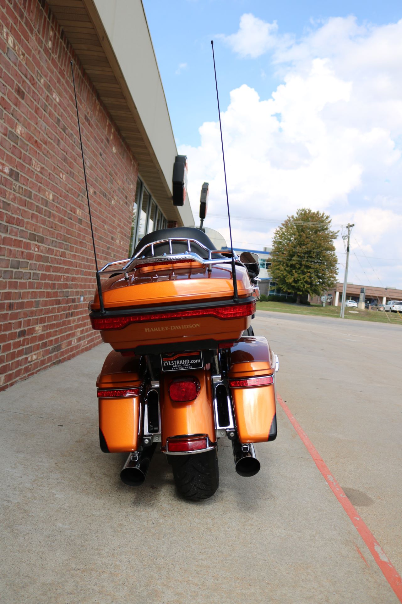 2014 Harley-Davidson Limited in Ames, Iowa - Photo 14