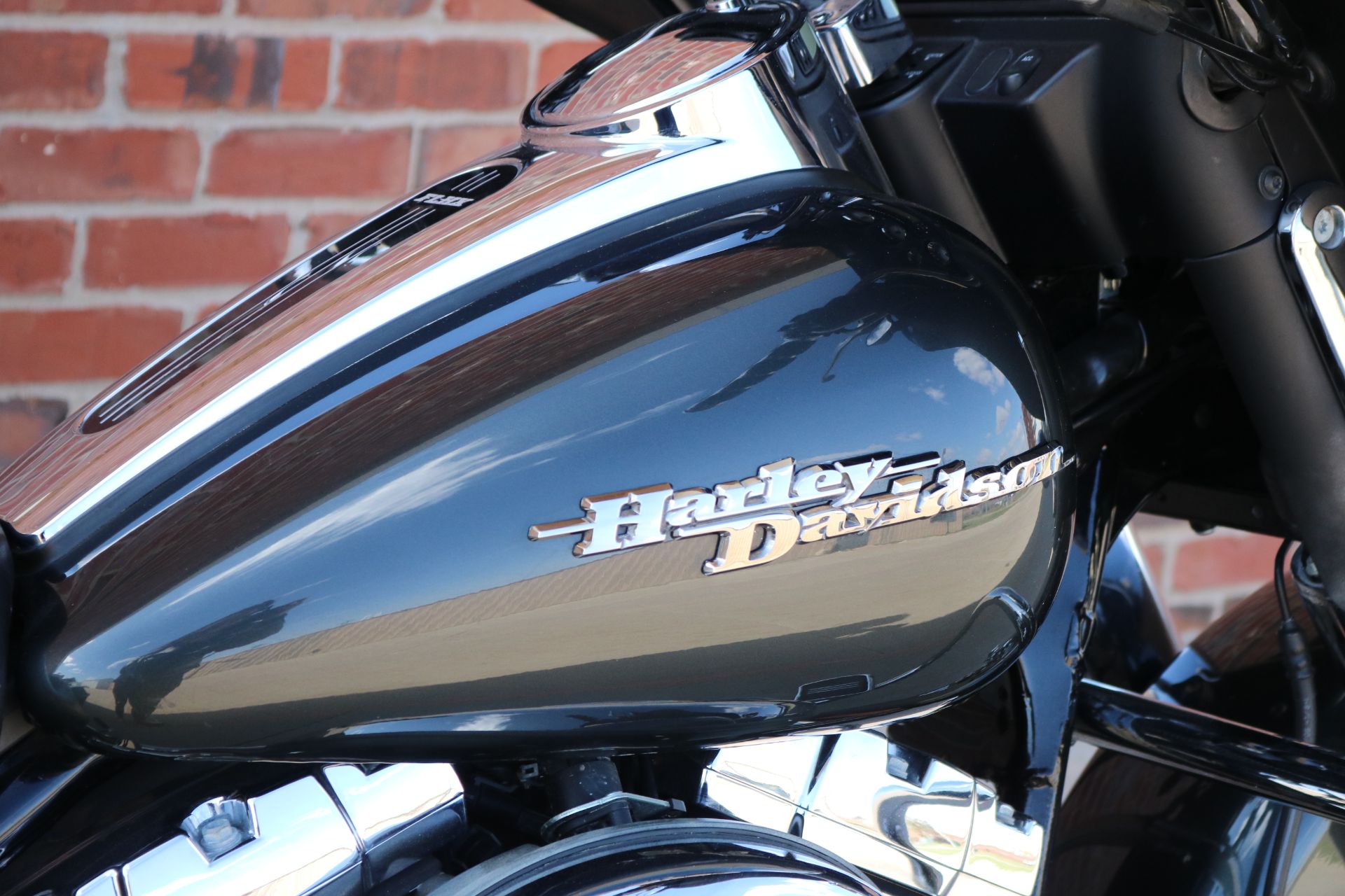 2007 Harley-Davidson Street Glide™ in Ames, Iowa - Photo 10
