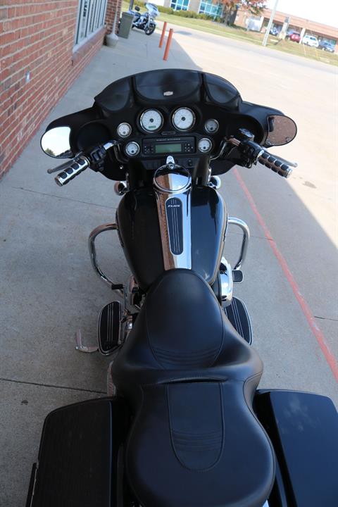 2007 Harley-Davidson Street Glide™ in Ames, Iowa - Photo 11
