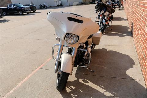2015 Harley-Davidson Street Glide® Special in Ames, Iowa - Photo 6