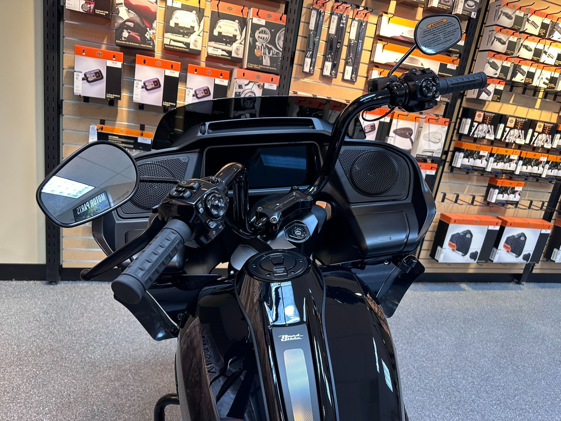 2024 Harley-Davidson Road Glide® in Ames, Iowa - Photo 14