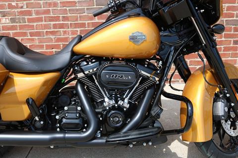 2023 Harley-Davidson Street Glide® Special in Ames, Iowa - Photo 4