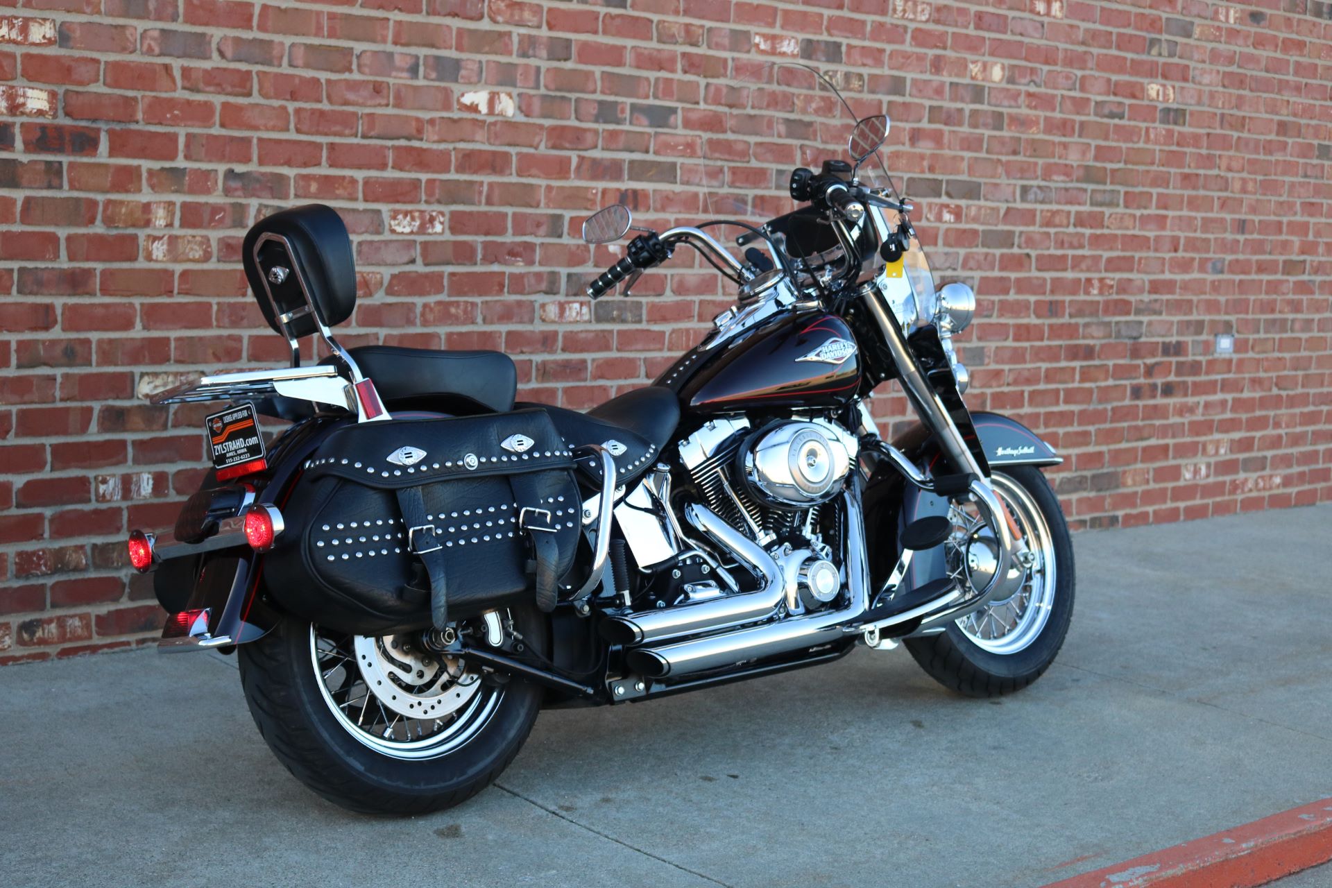 2011 Harley-Davidson Heritage Softail® Classic in Ames, Iowa - Photo 9