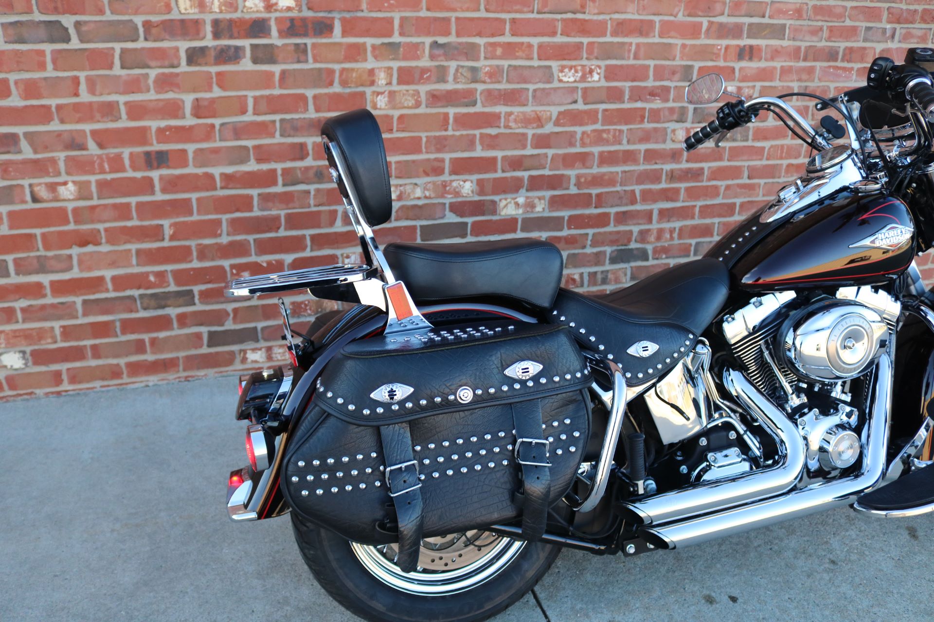 2011 Harley-Davidson Heritage Softail® Classic in Ames, Iowa - Photo 11