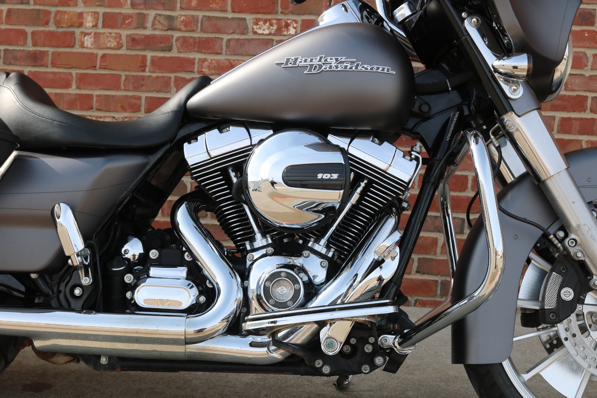 2016 Harley-Davidson Street Glide® in Ames, Iowa - Photo 6