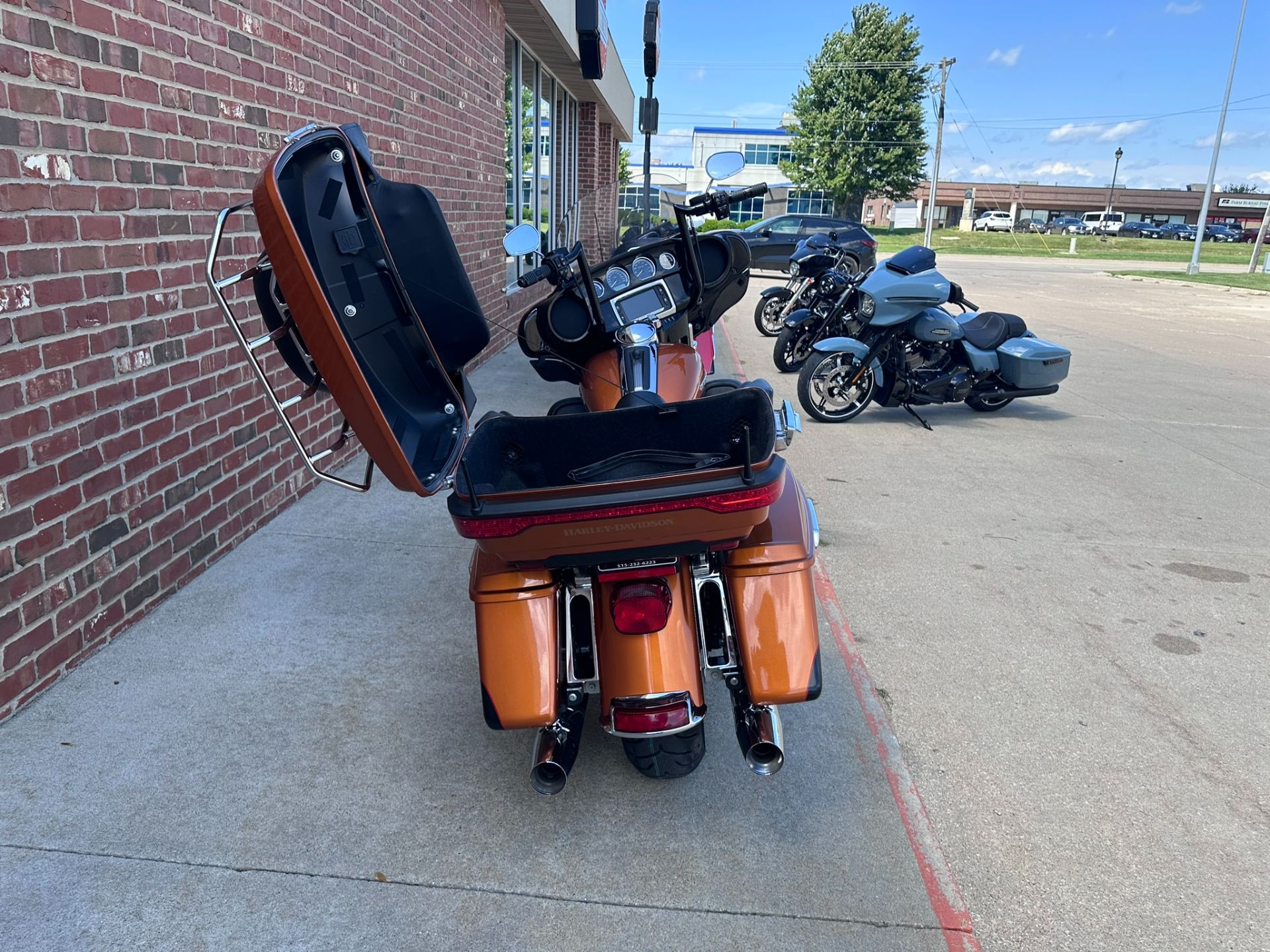 2014 Harley-Davidson Ultra Limited in Ames, Iowa - Photo 16