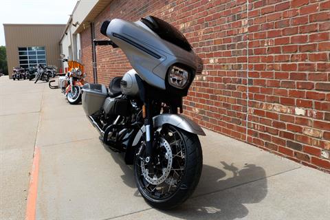 2023 Harley-Davidson CVO™ Street Glide® in Ames, Iowa - Photo 3