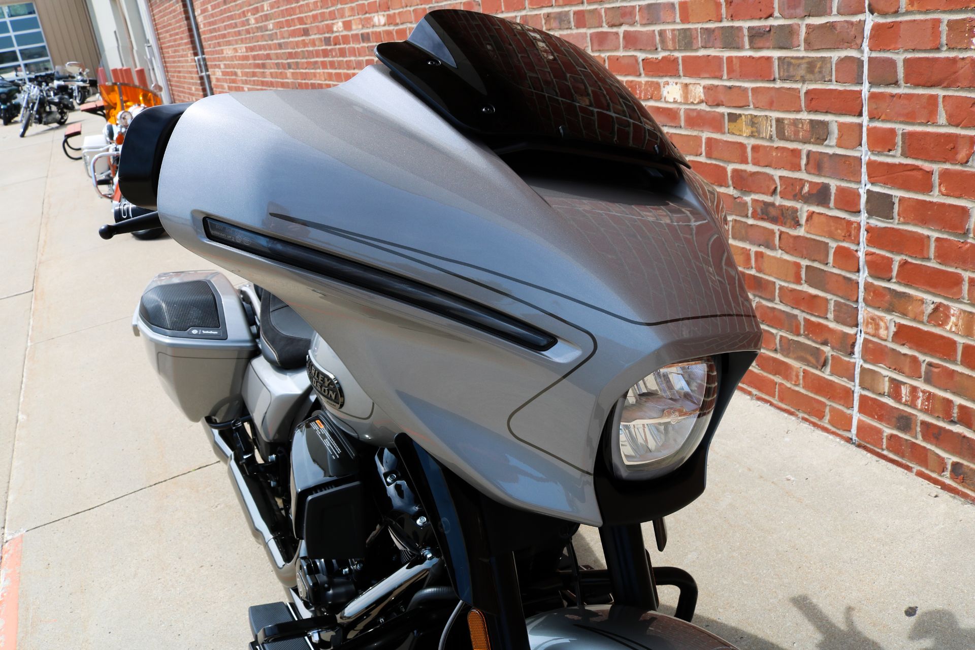 2023 Harley-Davidson CVO™ Street Glide® in Ames, Iowa - Photo 6