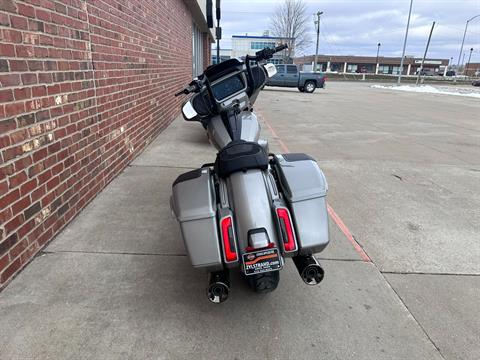 2023 Harley-Davidson CVO™ Street Glide® in Ames, Iowa - Photo 2