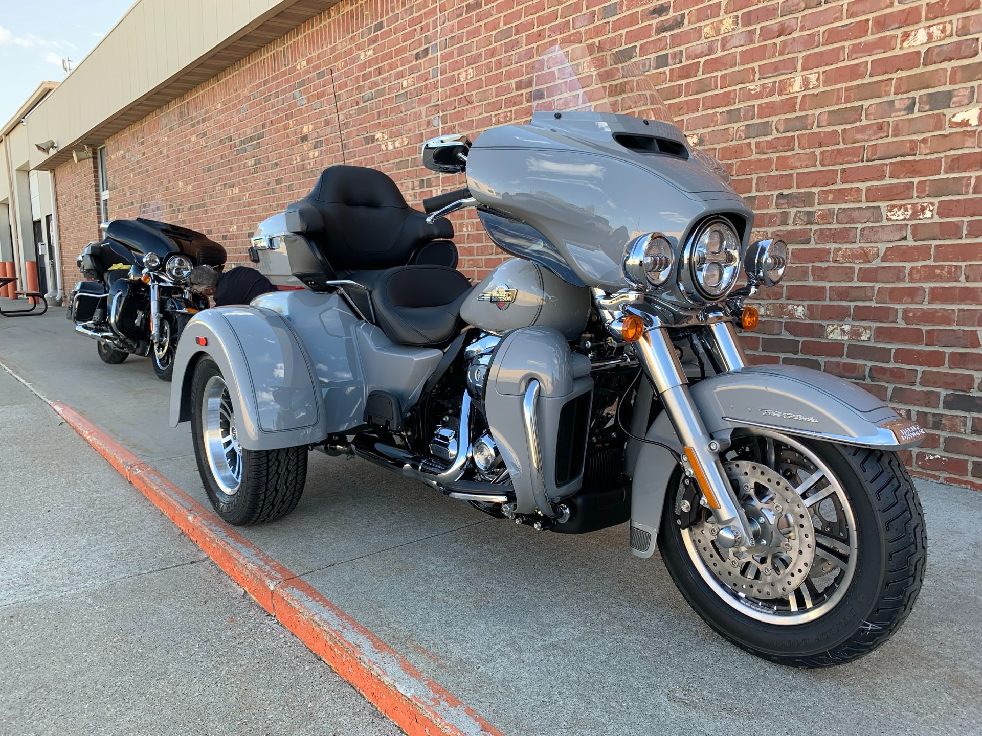 2024 Harley-Davidson Tri Glide® Ultra in Ames, Iowa - Photo 5