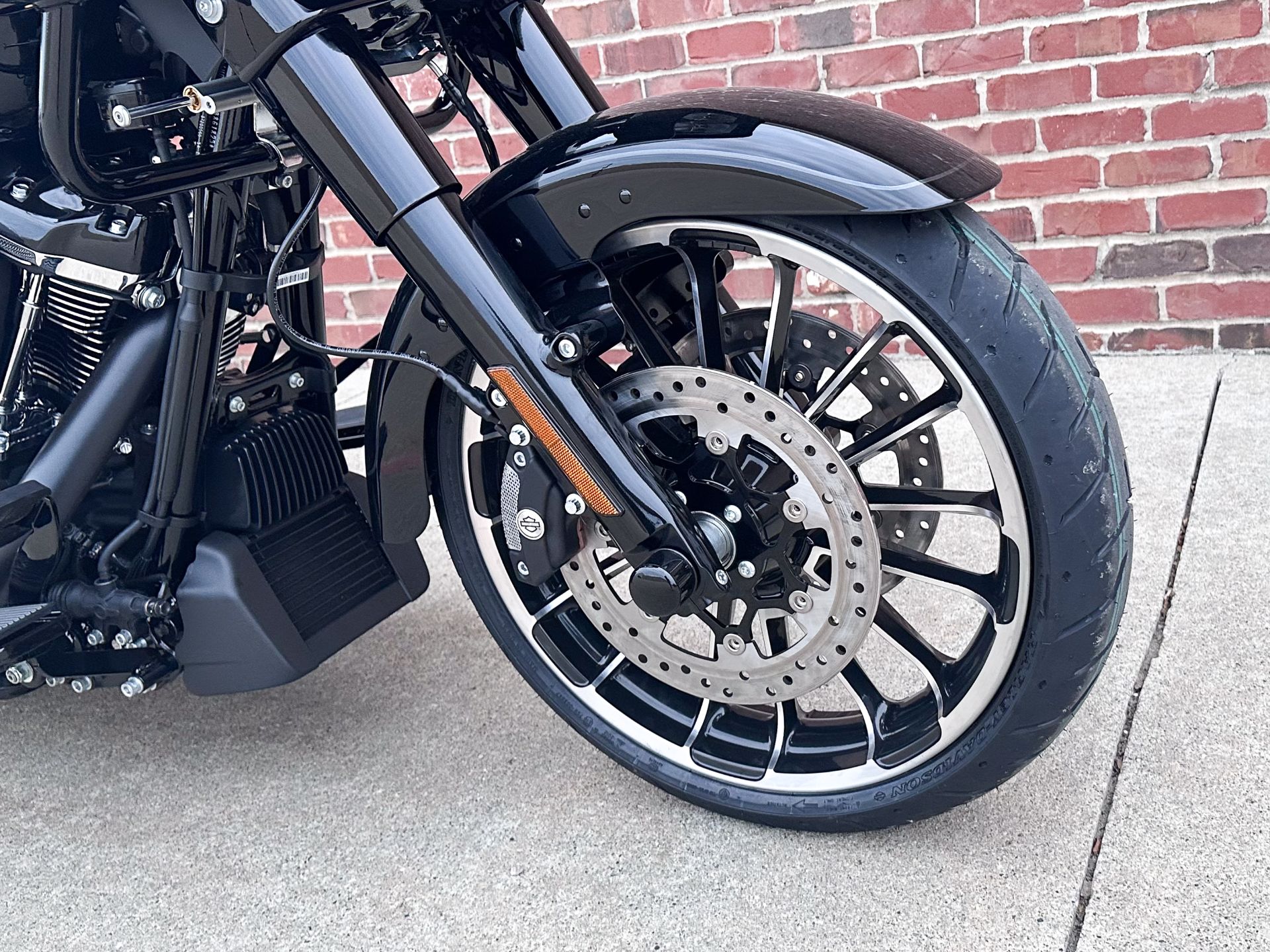 2023 Harley-Davidson Road Glide® 3 in Ames, Iowa - Photo 8