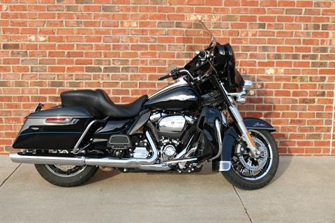2018 Harley-Davidson Ultra Limited in Ames, Iowa - Photo 1