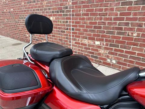 2018 Harley-Davidson CVO™ Street Glide® in Ames, Iowa - Photo 13